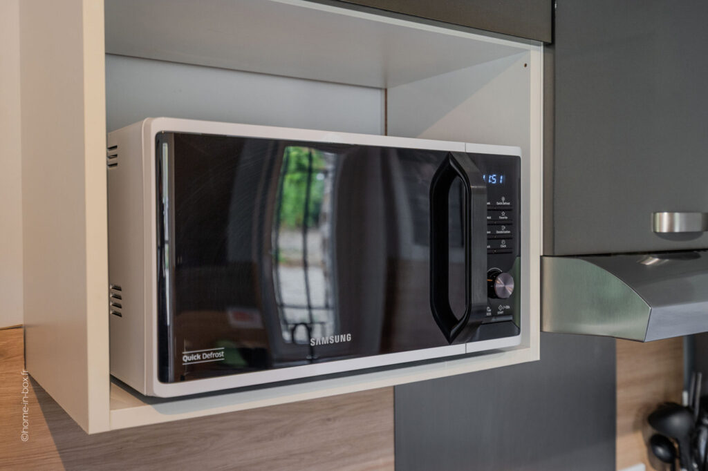 LCD MARCE INVEST-HIB-49